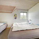 Dorris - 4-3km From The Sea By Interhome