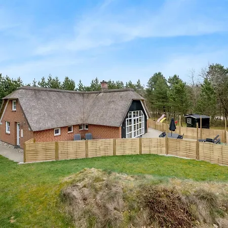 Hébergement de vacances Dorris - 4-3km From The Sea By Interhome *