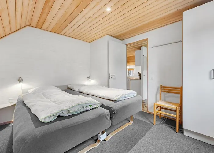 Holiday home Dorris - 4-3km From The Sea By Interhome